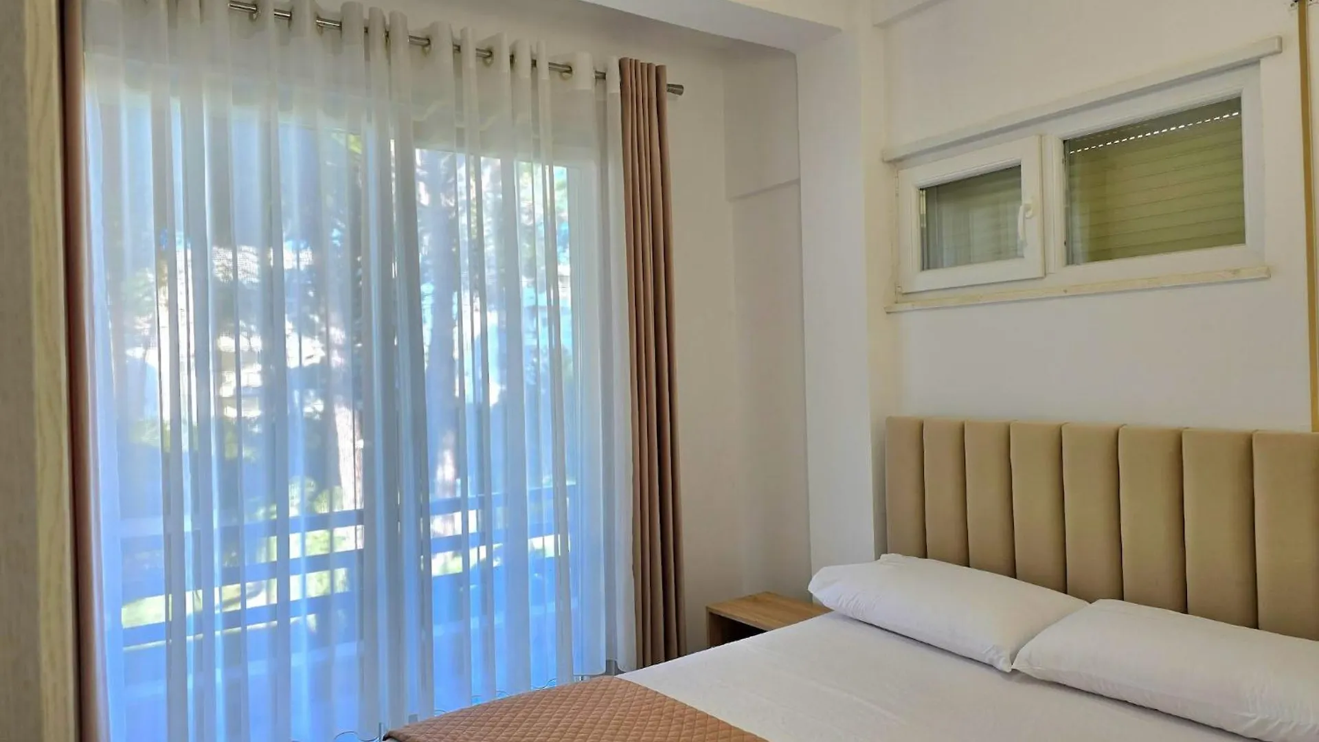 Holiday Home For Six Guests Plazhi San Pietro